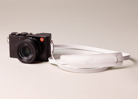 THE CAMERA STRAP
